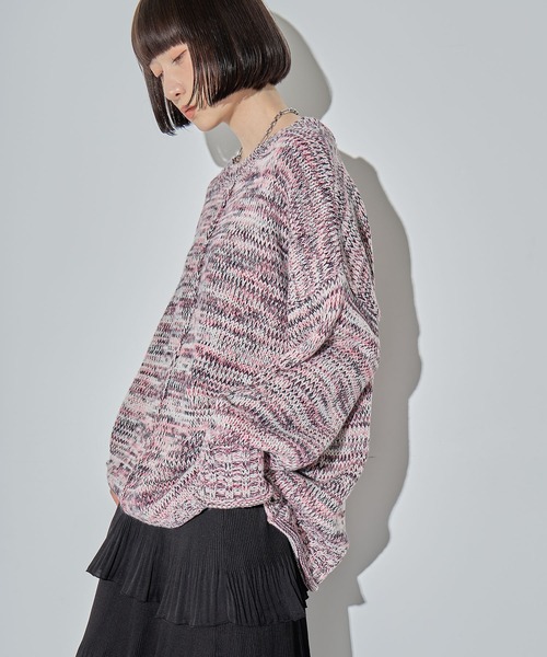 ELLEgirl（エルガール）の「ミックスカラーニットプルオーバー【ELLEgirl/エル ガール】（ニット/セーター・レディース・グリーン/ダークパープル/ブラック/ピンク・FREE）」の21枚目の写真