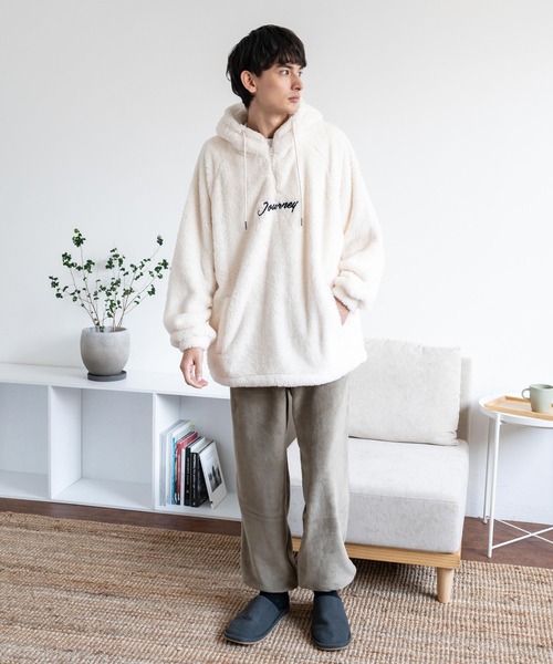 Rocky Monroe（ロッキーモンロー）の「オーバーサイズ ダブルフェイスボアフリース ハーフジッププルオーバーパーカー（パーカー・メンズ・アイボリー/ブラック/グリーン/グレー・M/L）」の8枚目の写真