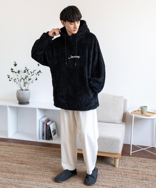 Rocky Monroe（ロッキーモンロー）の「オーバーサイズ ダブルフェイスボアフリース ハーフジッププルオーバーパーカー（パーカー・メンズ・アイボリー/ブラック/グリーン/グレー・M/L）」の11枚目の写真