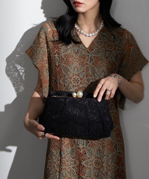 Callarus(カラルス)の「レースがま口3WAYパーティバッグ(クラッチバッグ・レディース・ゴールド/ブラック/シルバー・FREE)」の20枚目の写真