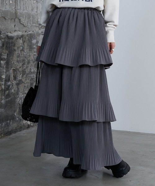 COLONY 2139（コロニートゥーワンスリーナイン）の「プリーツティアードスカート（スカート・レディース・グレー/ブラック/アイボリー・FREE）」の3枚目の写真