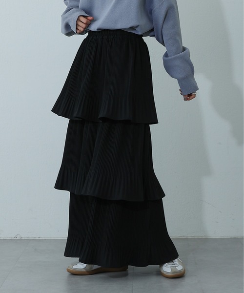 COLONY 2139（コロニートゥーワンスリーナイン）の「プリーツティアードスカート（スカート・レディース・グレー/ブラック/アイボリー・FREE）」の2枚目の写真