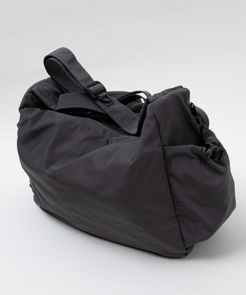 WEGO(ウィゴー)の「WEGO/立体ポケットショルダー(ショルダーバッグ・レディース・ホワイト/グレー/ブラック/グレー系その他・FREE)」の7枚目の写真