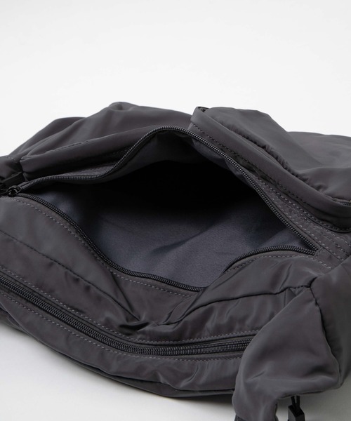 WEGO(ウィゴー)の「WEGO/立体ポケットショルダー(ショルダーバッグ・レディース・ホワイト/グレー/ブラック/グレー系その他・FREE)」の13枚目の写真