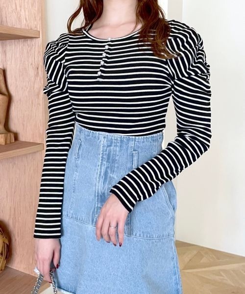 mysty woman（ミスティウーマン）の「パールボタンストリングプルオーバー　 997004（Tシャツ/カットソー・レディース・ブラック系その他/ホワイト系その他・FREE）」の14枚目の写真