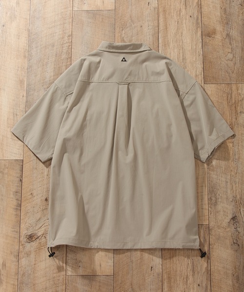 GERRY(ジェリー)の「【GERRY/ジェリー】 ナイロンPUタスラン メッシュポケット ショートスリーブシャツ(シャツ/ブラウス・メンズ・グレイッシュベージュ/カーキ/ブラック・LL/L/M)」の4枚目の写真
