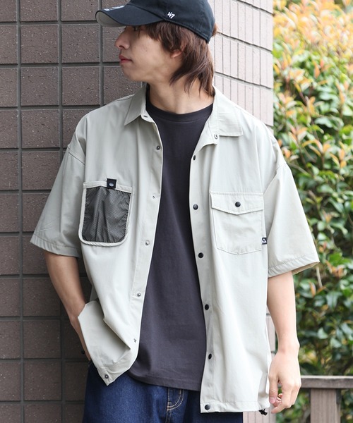 GERRY(ジェリー)の「【GERRY/ジェリー】 ナイロンPUタスラン メッシュポケット ショートスリーブシャツ(シャツ/ブラウス・メンズ・グレイッシュベージュ/カーキ/ブラック・LL/L/M)」の18枚目の写真
