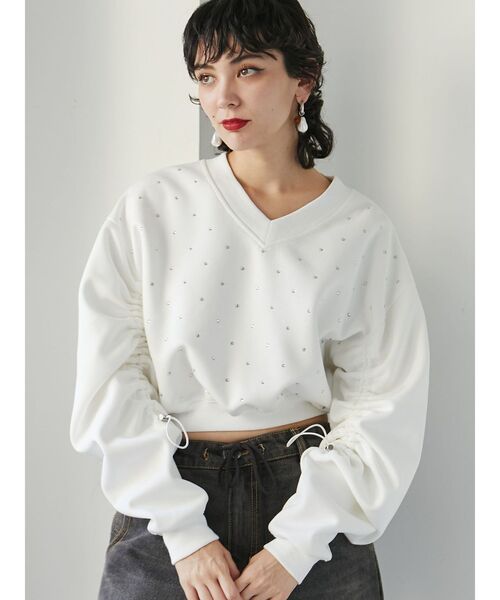 jouetie（ジュエティ）の「Vネックラインストーンプルオーバー（スウェット・レディース・ブラック/グレー/オフホワイト・MEDIUM）」の11枚目の写真