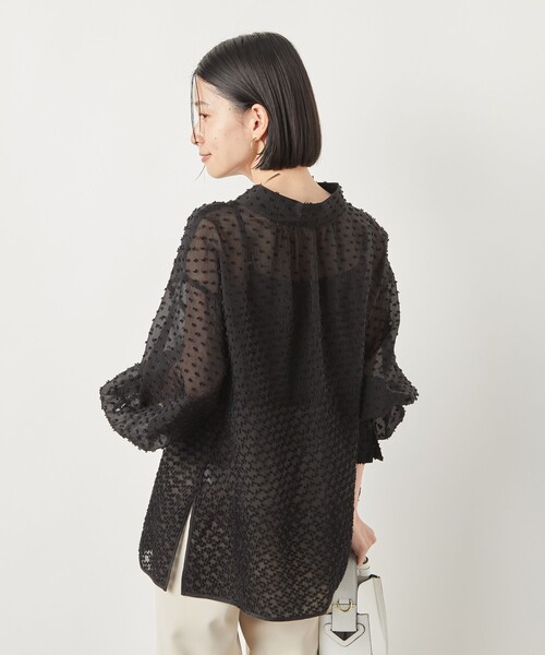 NOLLEY’S Sophi(ノーリーズソフィ)の「グラデドットジャガードブラウス(シャツ/ブラウス・レディース・ブラック/オフホワイト/グレイッシュブルー・38)」の9枚目の写真