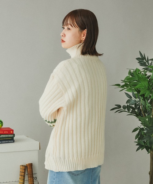 Adoon plain(アドーンプレーン)の「畦編みラインハーフジップニット(ニット/セーター・メンズ・ネイビー/アイボリー・LARGE/MEDIUM)」の7枚目の写真
