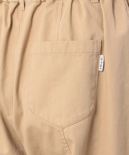 ONIGIRI（オニギリ）の「コットンカツラギ　テーパードパンツ（チノパンツ・レディース・カーキ/ベージュ・MEDIUM/LARGE）」の12枚目の写真