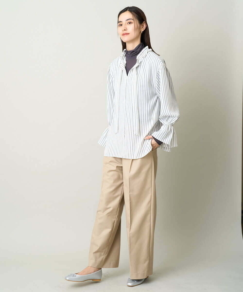 a.v.v(アーヴェヴェ)の「【マシンウォッシャブル】チノワイドストレートパンツ(チノパンツ・レディース・ベージュ・40/34/36/42/38)」の2枚目の写真