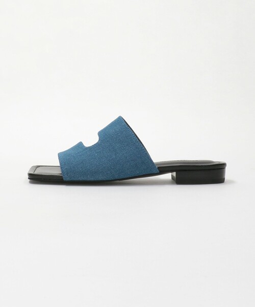 BEAUTY&YOUTH UNITED ARROWS（ビューティーアンドユースユナイテッドアローズ）の「サイドカット スライダーサンダル（サンダル・レディース・コバルトブルー/ベージュ・36/37/38）」の5枚目の写真