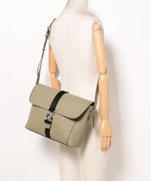 希少色　コーチ フラップ レザー メッセンジャーバッグ　モスグリーン トップ ジップ メッセンジャー バッグ | COACH/コーチ | 三越