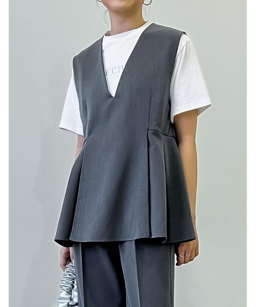 Re:EDIT（リエディ）の「[2024SS COLLECTION]ストレッチツイルVネック