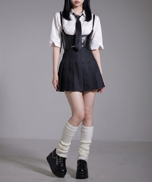 Diable baiser(ディアブルベーゼ)の「厚底レースアップチェーンシューズ(パンプス・レディース・ブラック・24.5cm/23cm/22.5cm/25cm/24cm/23.5cm/25.5cm/26cm)」の21枚目の写真