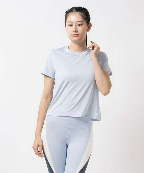 Reebok(リーボック)の「チル アスレチック Tシャツ / RBK-CHILL ATHLETIC TEE(Tシャツ/カットソー・レディース・ライトブルー/ブラック/ピンク・LARGE/X-LARGE/XX-LARGE/SMALL/X-SMALL/MEDIUM)」の1枚目の写真