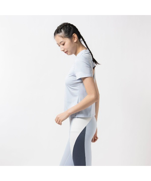 Reebok(リーボック)の「チル アスレチック Tシャツ / RBK-CHILL ATHLETIC TEE(Tシャツ/カットソー・レディース・ライトブルー/ブラック/ピンク・LARGE/X-LARGE/XX-LARGE/SMALL/X-SMALL/MEDIUM)」の19枚目の写真