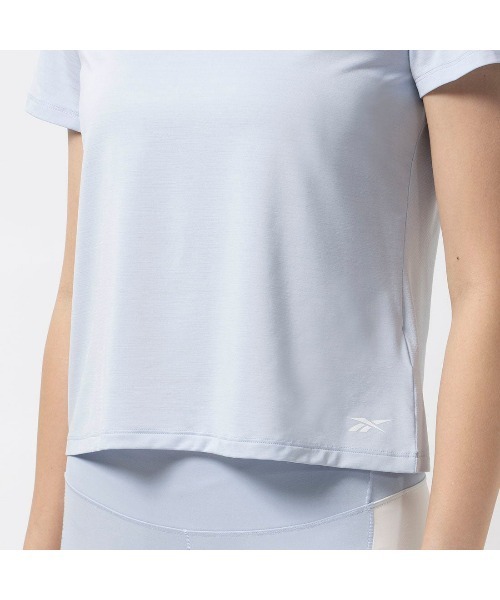 Reebok(リーボック)の「チル アスレチック Tシャツ / RBK-CHILL ATHLETIC TEE(Tシャツ/カットソー・レディース・ライトブルー/ブラック/ピンク・LARGE/X-LARGE/XX-LARGE/SMALL/X-SMALL/MEDIUM)」の15枚目の写真