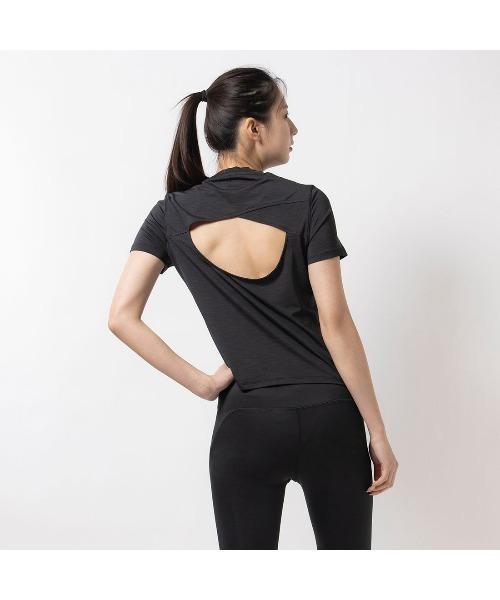 Reebok(リーボック)の「チル アスレチック Tシャツ / RBK-CHILL ATHLETIC TEE(Tシャツ/カットソー・レディース・ライトブルー/ブラック/ピンク・LARGE/X-LARGE/XX-LARGE/SMALL/X-SMALL/MEDIUM)」の10枚目の写真