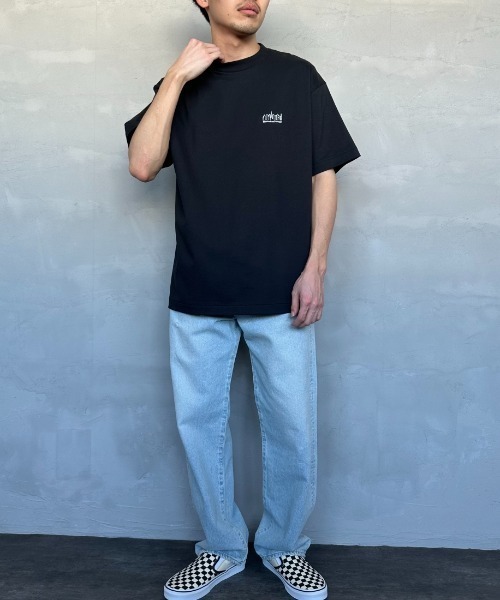Manhattan Portage（マンハッタンポーテージ）の「[MANHATTAN PORTAGE/マンハッタンポーテージ] スカイラインワンポイントロゴ ショートスリーブTシャツ（Tシャツ/カットソー・レディース・ブラック/ホワイト・M/L）」の10枚目の写真