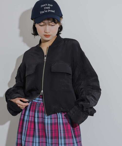 SENSE OF PLACE by URBAN RESEARCH（センスオブプレイスバイアーバンリサーチ）の「ドロストシャーリングシアーブルゾン（ブルゾン・レディース・ブラック/オレンジ/アイボリー・ONE）」の17枚目の写真