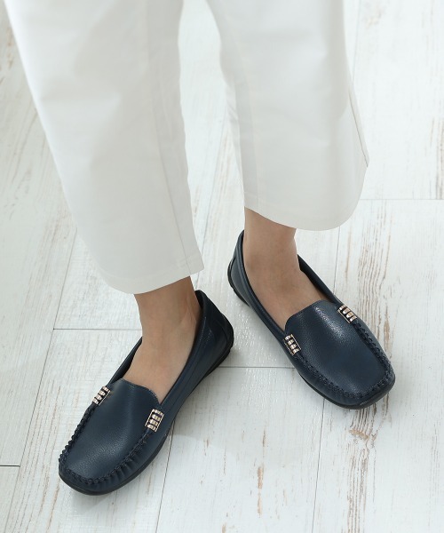 DEMETER(デメテル)の「超軽量 ソフトレザー ゴールドビット ドライビングシューズ(モカシン/デッキシューズ・レディース・ベージュ系その他/ブラック/グレー系その他/ブラック系その他/ネイビー系/ホワイト系その他/ホワイト/ネイビー/ベージュ/グレー・S/M/L/LL)」の10枚目の写真