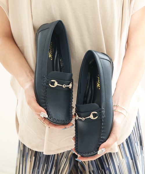 DEMETER(デメテル)の「超軽量 ソフトレザー ゴールドビット ドライビングシューズ(モカシン/デッキシューズ・レディース・ベージュ系その他/ブラック/グレー系その他/ブラック系その他/ネイビー系/ホワイト系その他/ホワイト/ネイビー/ベージュ/グレー・S/M/L/LL)」の9枚目の写真