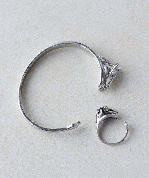 BEARDSLEY（ビアズリー）の「ウマブレス（ブレスレット・レディース・シルバー・FREE）」の9枚目の写真