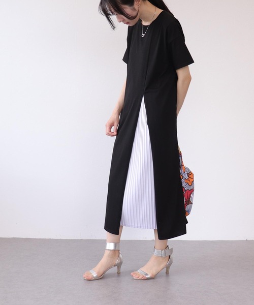 Three Four Time(スリーフォータイム)の「『2枚セット』サイドスリットワンピース×プリーツワンピース(ワンピース・レディース・ブラック/ブルー/グリーン・FREE)」の10枚目の写真