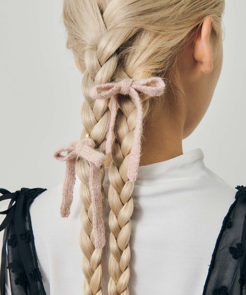 GOLDY（ゴールディ）の「ニット リボン ダブル ヘアカフ（ヘアゴム・レディース・ベージュ/ピンク/グリーン/ブラック・FREE）」の4枚目の写真