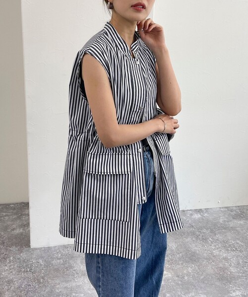 fredy emue（フレディエミュ）の「ミリタリーシャツジレ（ベスト・レディース・オフホワイト/ブルー系その他/ブラック・38）」の5枚目の写真