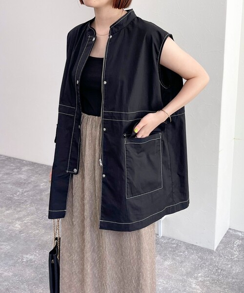 fredy emue（フレディエミュ）の「ミリタリーシャツジレ（ベスト・レディース・オフホワイト/ブルー系その他/ブラック・38）」の19枚目の写真