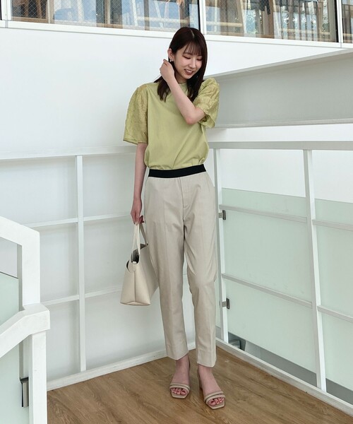 OPAQUE.CLIP(オペークドットクリップ)の「UV クールタッチストレッチテーパードパンツ【洗濯機洗い可/接触冷感】(その他パンツ・レディース・ブラック/ライトベージュ/ライトブルー・36/38/40/42)」の9枚目の写真