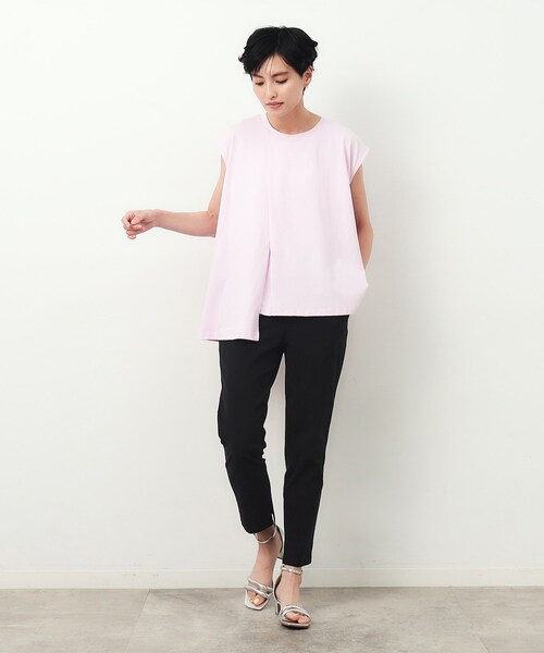 OPAQUE.CLIP(オペークドットクリップ)の「UV クールタッチストレッチテーパードパンツ【洗濯機洗い可/接触冷感】(その他パンツ・レディース・ブラック/ライトベージュ/ライトブルー・36/38/40/42)」の19枚目の写真