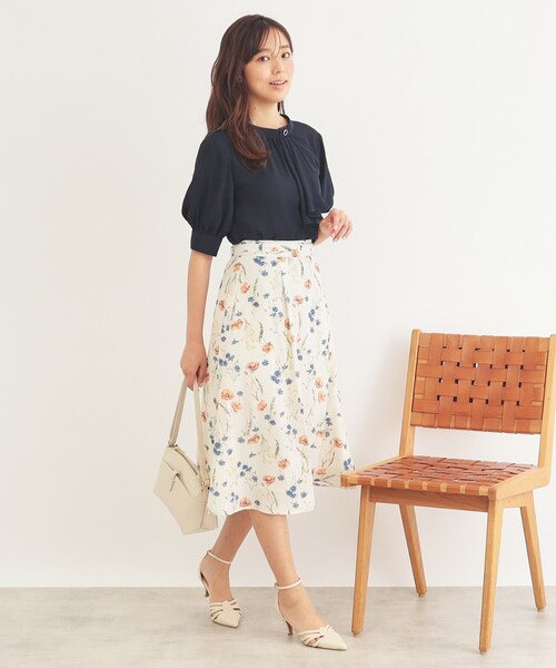 index（インデックス）の「◆アシメボウタイブラウス【洗濯機洗い可/イージーアイロン】（シャツ/ブラウス・レディース・ナチュラル/ホワイト系3/ネイビー・40/38/42/36）」の10枚目の写真