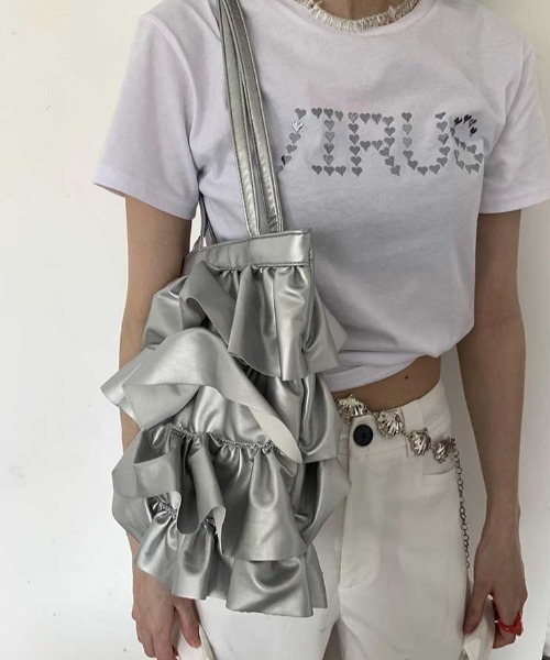 Vipoa（ヴィポア）の「tiered frill mini tote（トートバッグ・レディース・ブラック/シルバー・FREE）」の2枚目の写真