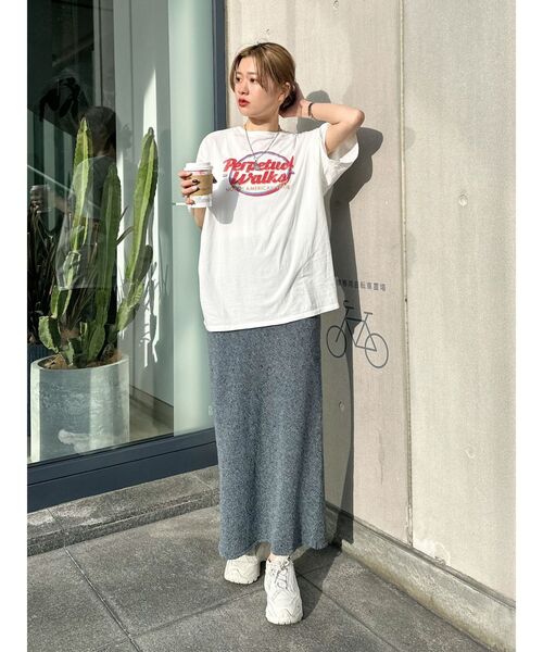 Ungrid(アングリッド)の「ツアーロゴルーズTee(Tシャツ/カットソー・レディース・グリーン/オフホワイト/チャコールグレー/オレンジ/パープル・FREE)」の17枚目の写真