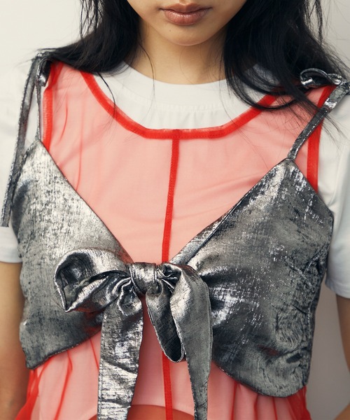 uyu.（ウユ）の「Ballet Core Ribbon Bustier /バレエコア リボンミニビスチェ【uyu./ウユ】（キャミソール・レディース・シルバー・FREE）」の4枚目の写真