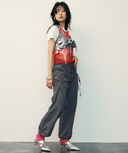 uyu.（ウユ）の「Ballet Core Ribbon Bustier /バレエコア リボンミニビスチェ【uyu./ウユ】（キャミソール・レディース・シルバー・FREE）」の10枚目の写真