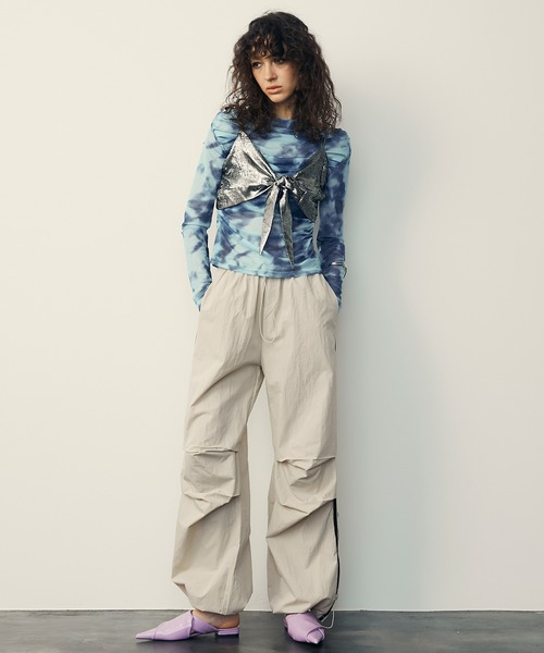 uyu.（ウユ）の「Ballet Core Ribbon Bustier /バレエコア リボンミニビスチェ【uyu./ウユ】（キャミソール・レディース・シルバー・FREE）」の17枚目の写真