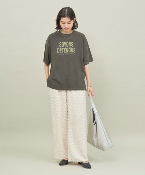 ROPE' PICNIC(ロペピクニック)の「オーバーサイズピグメントロゴプリントTシャツ(Tシャツ/カットソー・レディース・チャコールグレー/オフホワイト・38)」の9枚目の写真
