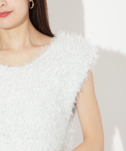 AND COUTURE(アンドクチュール)の「ふわニットノースリラメプルオーバー(ニット/セーター・レディース・ベージュ/ブルー/サックスブルー・FREE)」の13枚目の写真