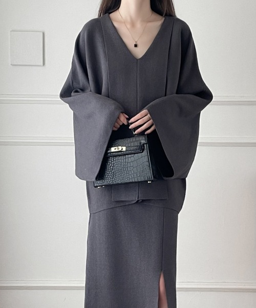 【セール】フレアスリーブVネックニットプルオーバーセットアップ（セットアップ）｜ABITOKYO（アビトーキョー）