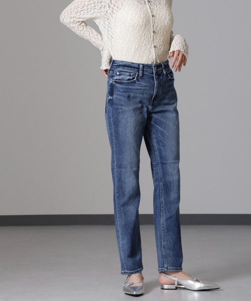 Healthy denim(ヘルシーデニム)の「Healthy DENIM/Citron スリムストレートデニム Mid USed(デニムパンツ・レディース・ブルー・23/24/25)」の1枚目の写真