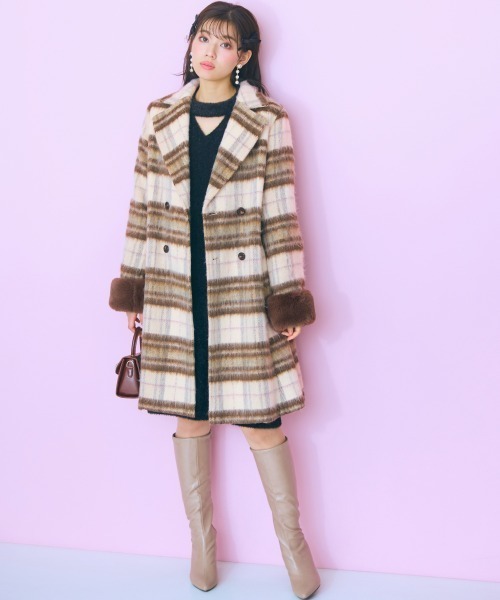 marun(マルン)の「<大きいサイズ> シャギーチェックコート marun(チェスターコート・レディース・ブラウン系・LL/L/5L/4L/3L)」の21枚目の写真