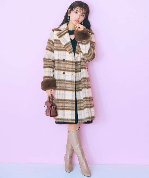 marun(マルン)の「<大きいサイズ> シャギーチェックコート marun(チェスターコート・レディース・ブラウン系・LL/L/5L/4L/3L)」の22枚目の写真