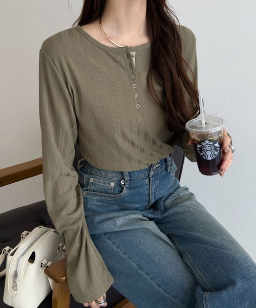 KOBE LETTUCE（コウベレタス）の「ヘンリーネックリブロンT（Tシャツ/カットソー・レディース・ブラウン/グレー/アイボリー/スミクロ/ピンク/ネイビー/グレイッシュベージュ/チャコール/ブルー/チョコ/カーキ/レッド・M）」の16枚目の写真