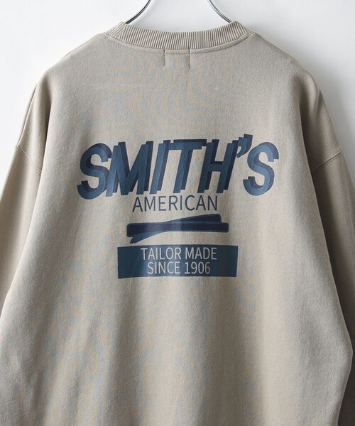 SMITH'S(スミス)の「SMITH'S(スミス)別注グラフィックプリントスウェット(WEB限定カラー)(スウェット・メンズ・ブラック/ダークグリーン/グレー/ベージュ・XL/L/M)」の4枚目の写真