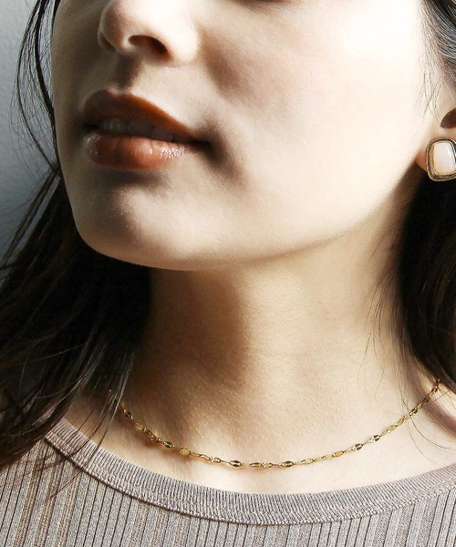 abaskdesign（アバスクデザイン）の「金属アレルギー対応 ペタルチェーンチョーカーステンレスネックレス（チョーカー・レディース・シルバー/ゴールド・FREE）」の3枚目の写真